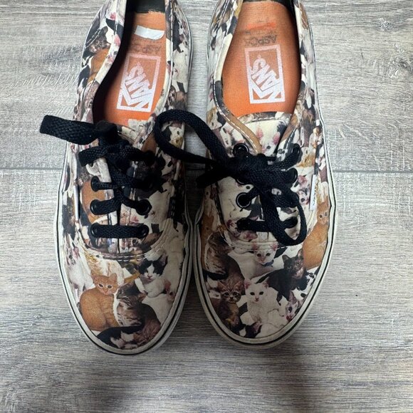 Vans Cat Print Canvas Sneakers Youth Size 4 - Picture 3 of 7
